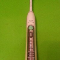 Электрическая зубная щетка Philips Sonicare HX6930