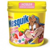 Молочный напиток Nesquik plus Клубничный