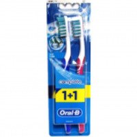 Зубная щетка Oral-B Complete глубокая чистка