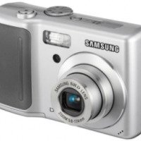 Цифровой фотоаппарат Samsung Digimax D70