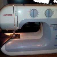 Швейная машина Janome 2049S