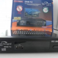 Цифровой HDTV приемник DVB - T2 Sat-Integral 5050 T2