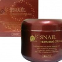 Улиточный крем для лица Jigott Snail Reparing Cream
