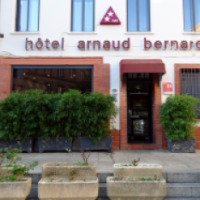 Отель Arnaud Bernard 2* 