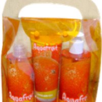 Подарочный набор АКВАФРУТ манго-персик в косметичке (гель+скраб+мыло)