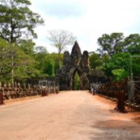 Экскурсия по древнему городу Ангкор Том 
