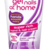 Крем для рук Essence Gel Nails at Home super rich hand & nail cream