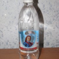 Вода питьевая негазированная "Петровская"
