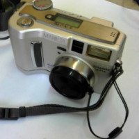 Цифровой фотоаппарат Minolta S-414