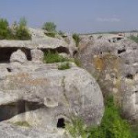 Средневековый пещерный город Эски-Кермен 