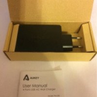 USB зарядное устройство Aukey