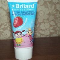 Детская зубная паста Brilard Professional со вкусом клубники
