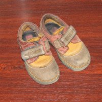 Детские демисезонные туфли Secret Shoes