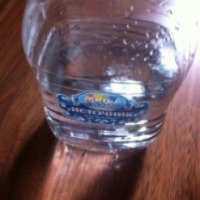 Питьевая негазированная вода "Жить здорово"