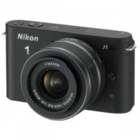 Цифровой фотоаппарат Nikon J1 Kit 10-30mm VR
