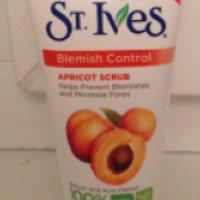 Скраб для лица St.Ives Blemish Control Apricot Scrub