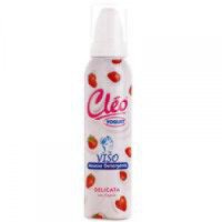 Очищающая пенка для лица "Cleo Yogurt" с земляникой