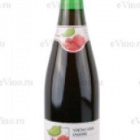 Напиток винный ароматизированный Vino Zupa "Клубника"