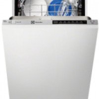 Посудомоечная машина Electrolux ESL4562RO