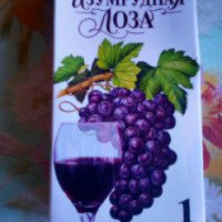 Вино столовое полусладкое красное Мильстрим-Черноморские вина "Изумрудная лоза"