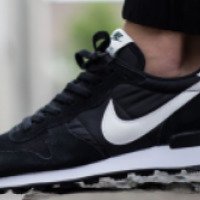Кроссовки Nike Internationalist