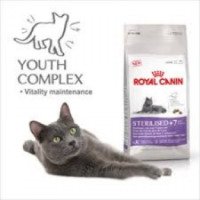 Сухой корм для стерилизованных кошек Royal Canin Sterilized +7