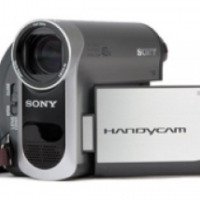 Цифровая видеокамера Sony DSR-HC38