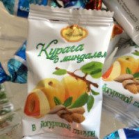 Конфеты Потехин Курага с миндалем в йогуртовой глазури