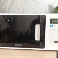 Микроволновая печь Samsung ME73A