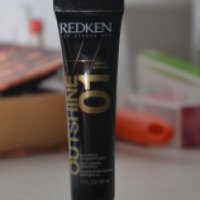 Выпрямляющее молочко Redken OUTSHINE 01 с эффектом анти-фриз