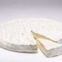 Сыр Бри Дижон с белой плесенью орехового вкуса