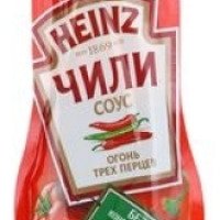 Соус томатный Heinz Чили "Огонь трех перцев"
