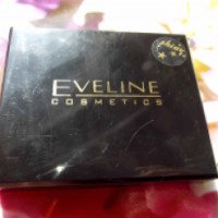 Бархатистая компактная пудра Eveline Cosmetics Shimmer
