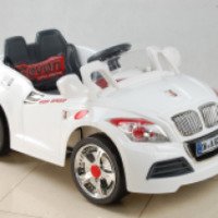 Детский электромобиль белый с пультом радиоуправления NeoTrike Cabrio