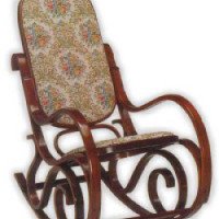 Кресло-качалка Home Furniture на деревянном каркасе