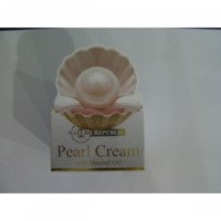 Жемчужный крем для лица Nature Republic "Pearl Cream with Mineral Oil"