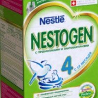 Детское молочко с пребиотиками Nestle Nestogen 4