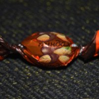 Драже Шоколенд Заморский сувенир Миндаль в шоколадной глазури