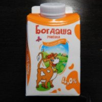 Ряженка Ровеньки маслосырзавод "Богдаша" Молочная душа 4%