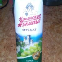 Напиток винный Объединенные пензенские водочные заводы "Крымская Аэлита. Мускат"
