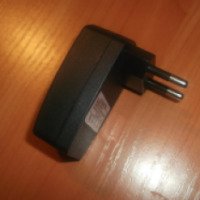 Универсальное зарядное устройство TinyDeal Universal EU Port KS-600A