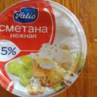 Сметана нежная "Valio" 15%