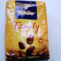 Натуральный кофе в зернах средней обжарки Tchibo Family