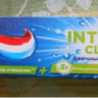 Зубная паста Aquafresh Intense clean