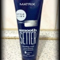 Разглаживающий крем для волос Matrix "Smooth Setter"