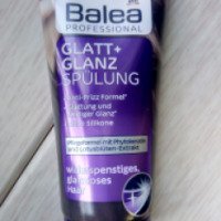 Бальзам-ополаскиватель для волос Balea Professional Glatt+Glanz