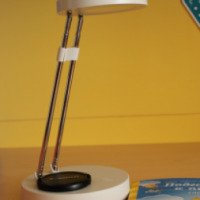 Светодиодная настольная регулируемая USB лампа Ikea Halvstop