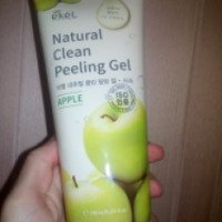 Пилинг-скатка с экстрактом яблока Ekel Natural Clean Peeling Gel "Apple"