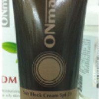 Солнцезащитный крем с тональным эффектом SPF30 Onmacabim PR Sun Block Cream