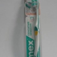 Зубная щетка Elmex Sensitive Extra Soft